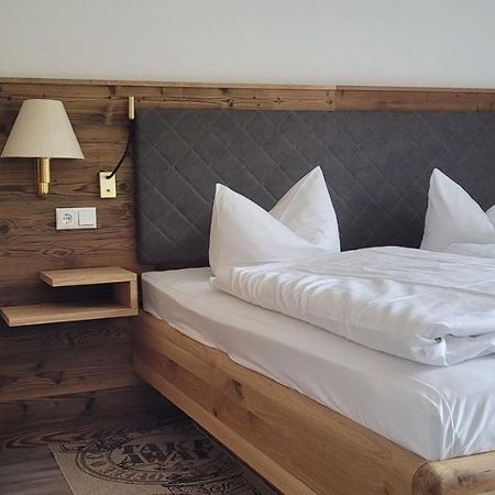 Flessenow Hotel Seewisch מראה חיצוני תמונה