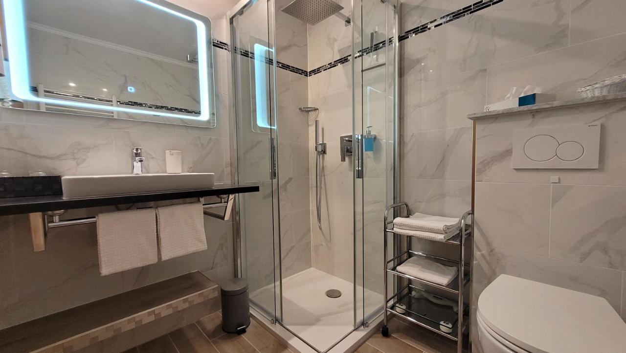 Flessenow Hotel Seewisch מראה חיצוני תמונה